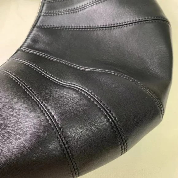 Lemaire Croissant Bag - Picture 5 of 8